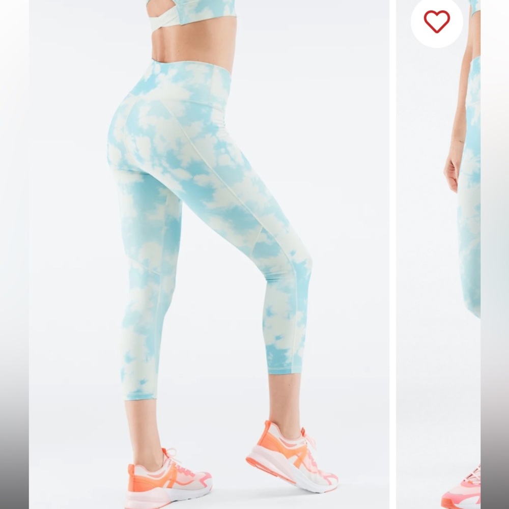 Fabletics Cloudburst Leggings